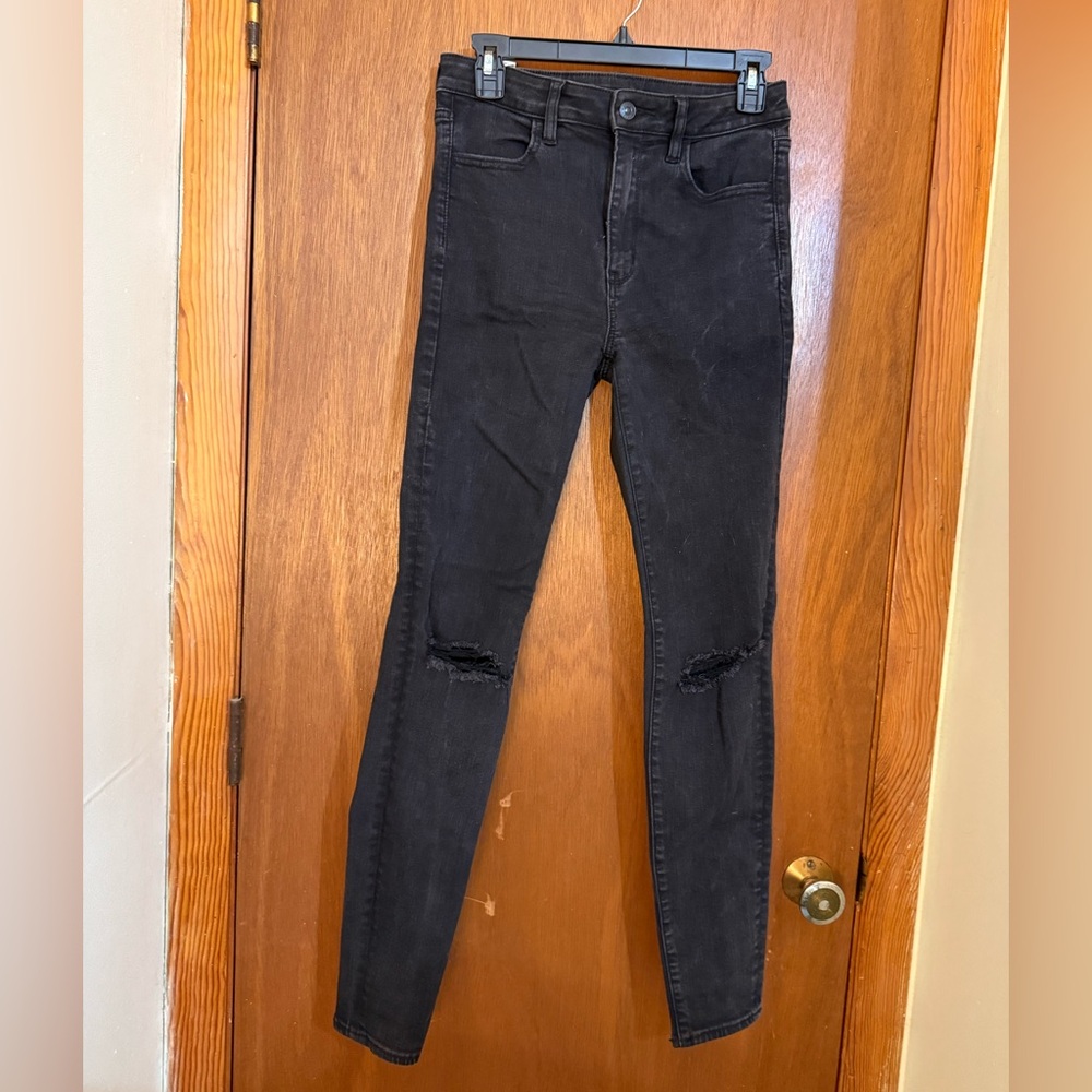 American Eagle Black Super High Rise Jeggings
